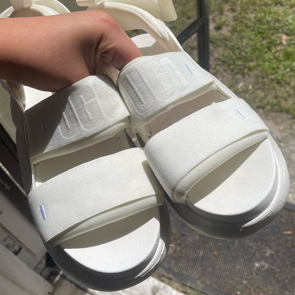 UGG Sandals - Picture 6 of 7